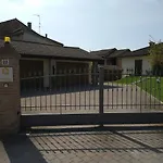 Marinella 4*