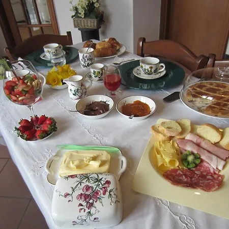 Bed & Breakfast Marinella Cornale