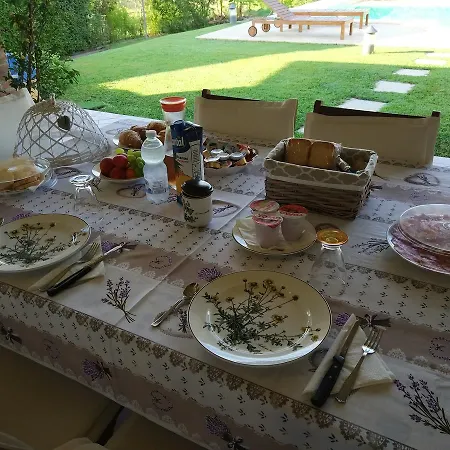 Marinella Bed and breakfast 4*